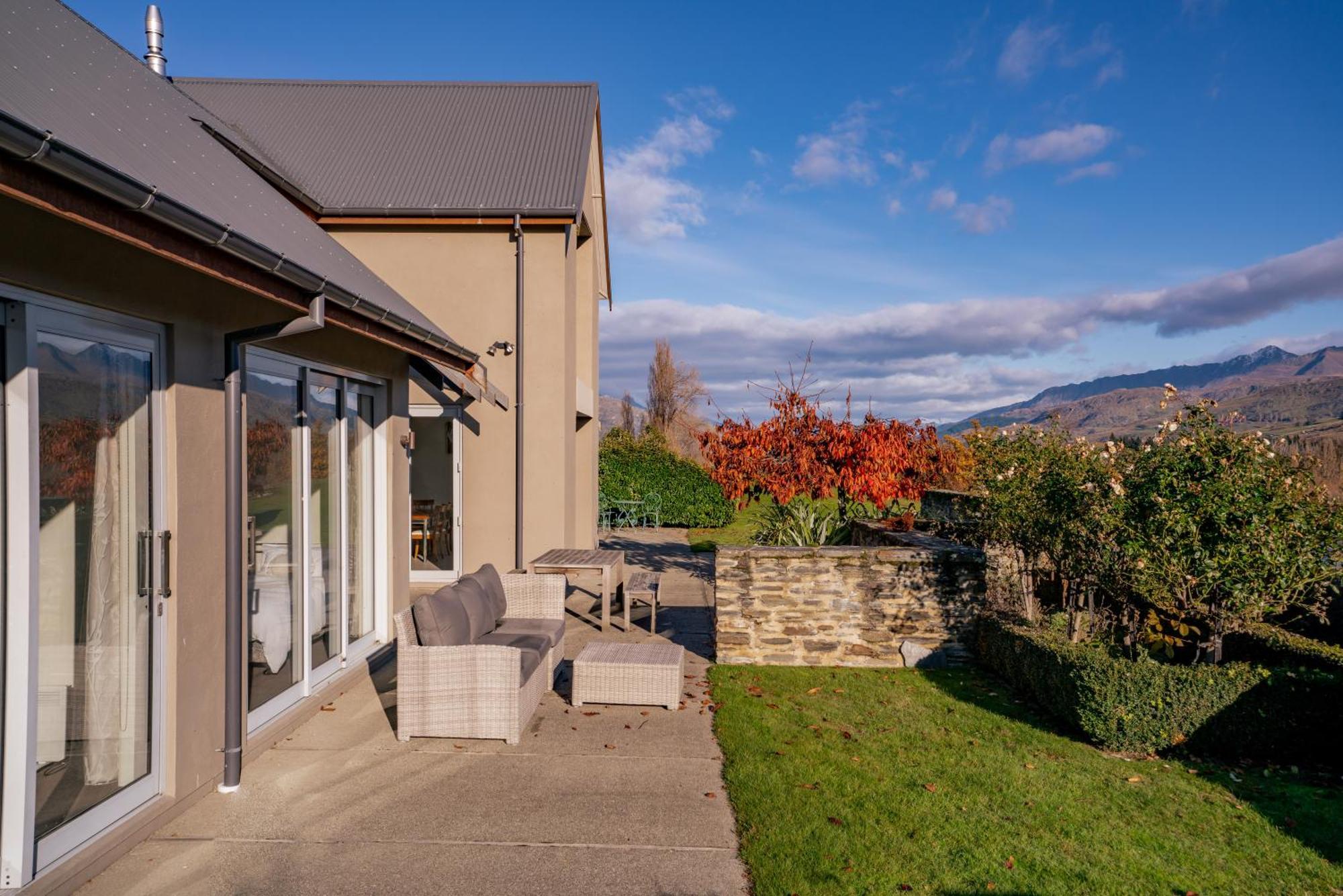 Queenstown Lifestyle And Lakeview Arrowtown Exterior photo