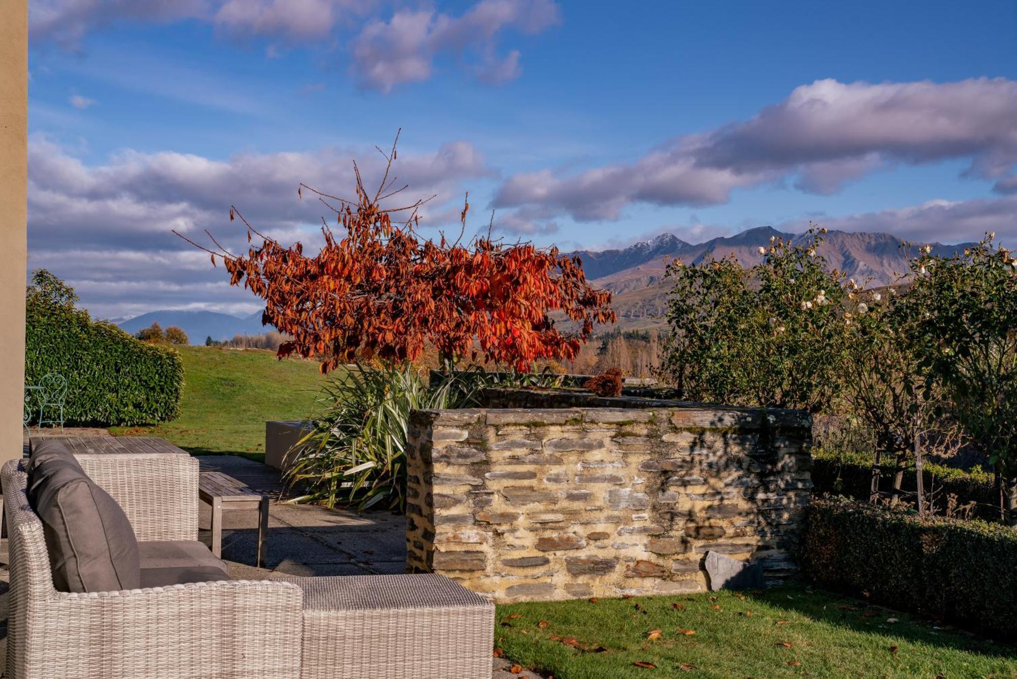 Queenstown Lifestyle And Lakeview Arrowtown Exterior photo