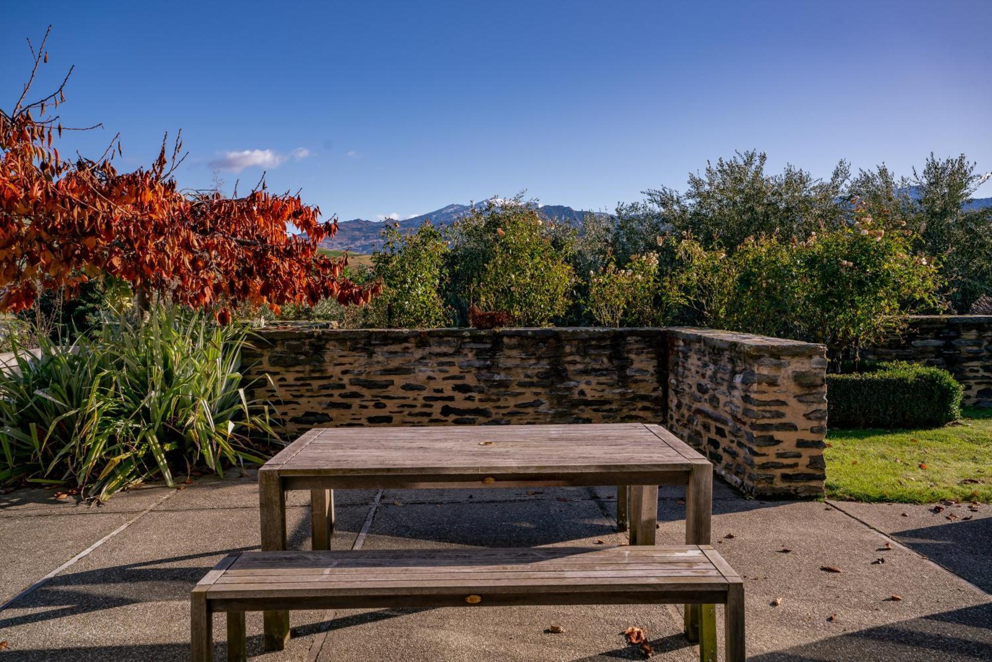 Queenstown Lifestyle And Lakeview Arrowtown Exterior photo